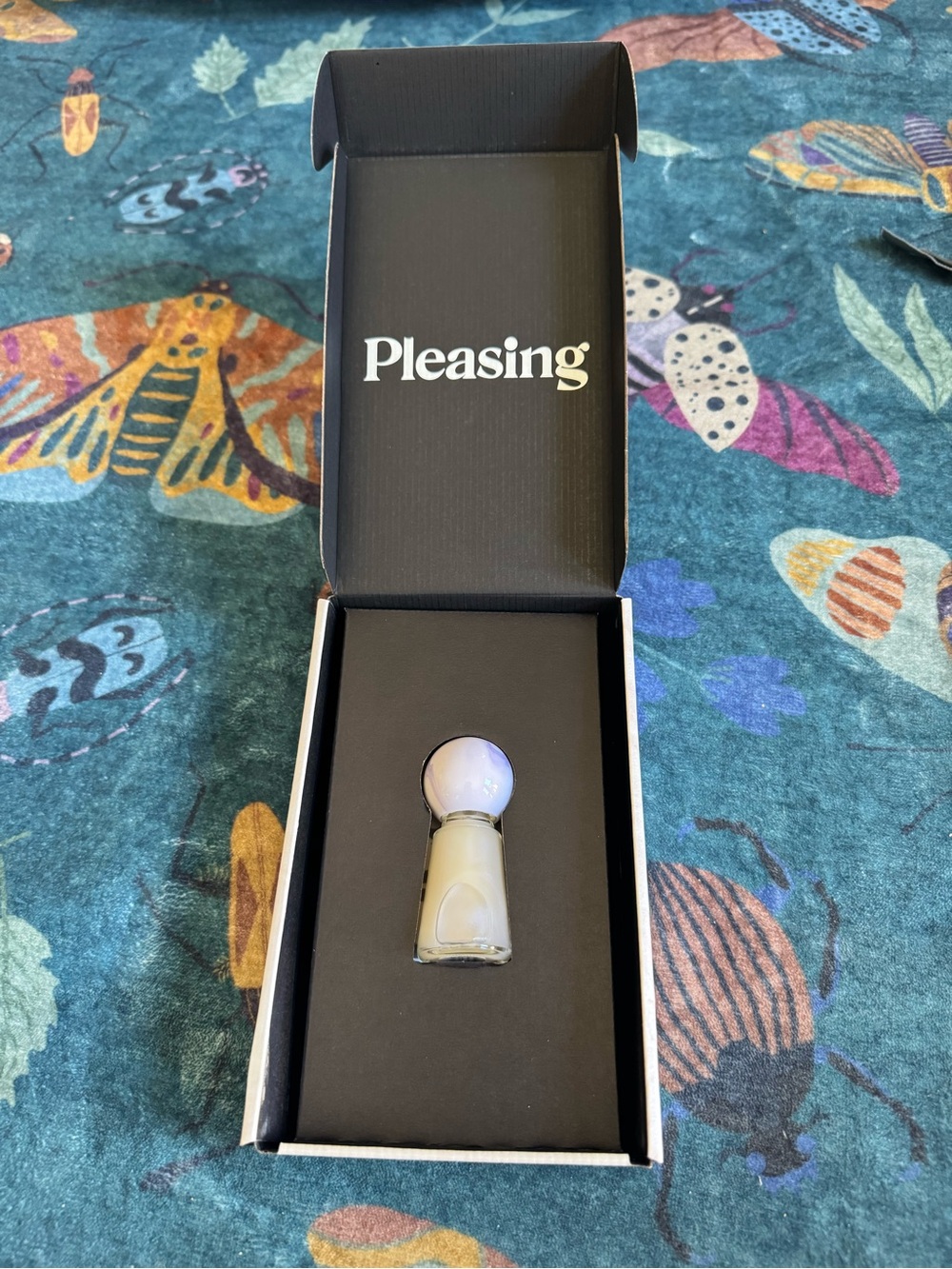 ✨NEW Pleasing Pearly Tops- with Stickers & Together Together File✨